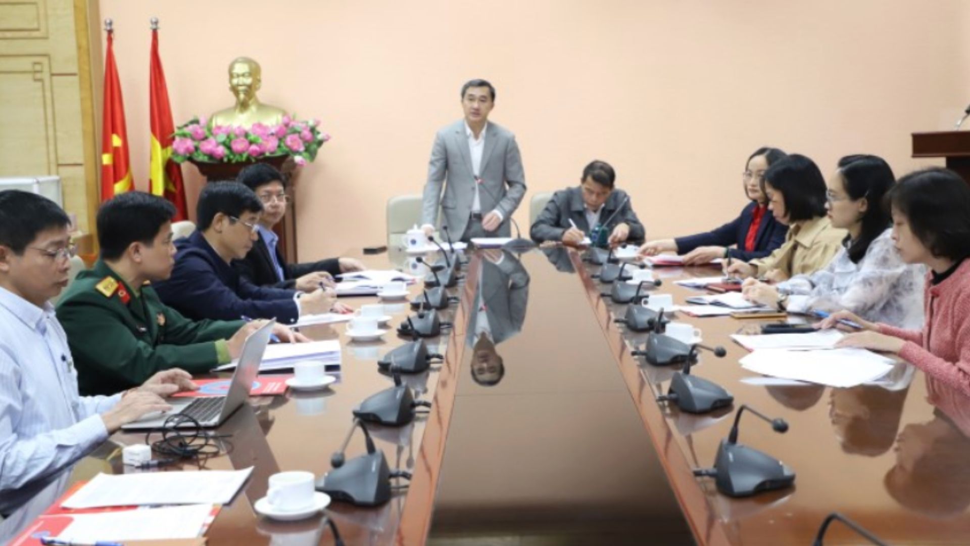 Thứ trưởng Trần Văn Thuấn đồng chủ trì Hội nghị lần thứ 30 Ban Chỉ đạo Quốc gia vận động hiến máu tình nguyện